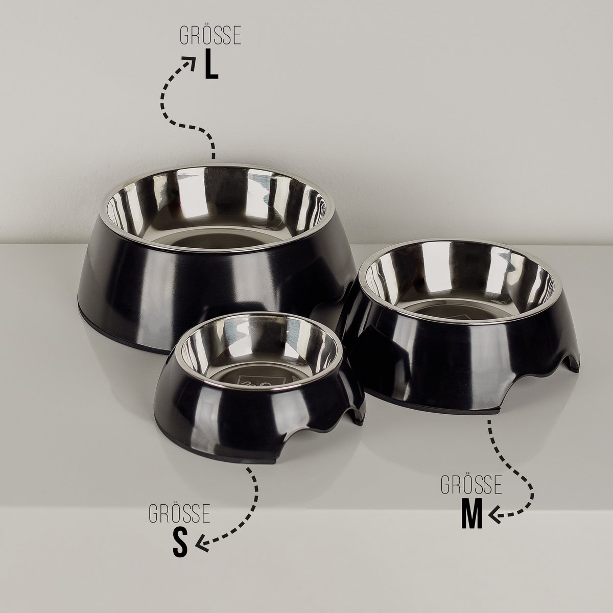 Juego de dos cuencos negros para comida NE & NO